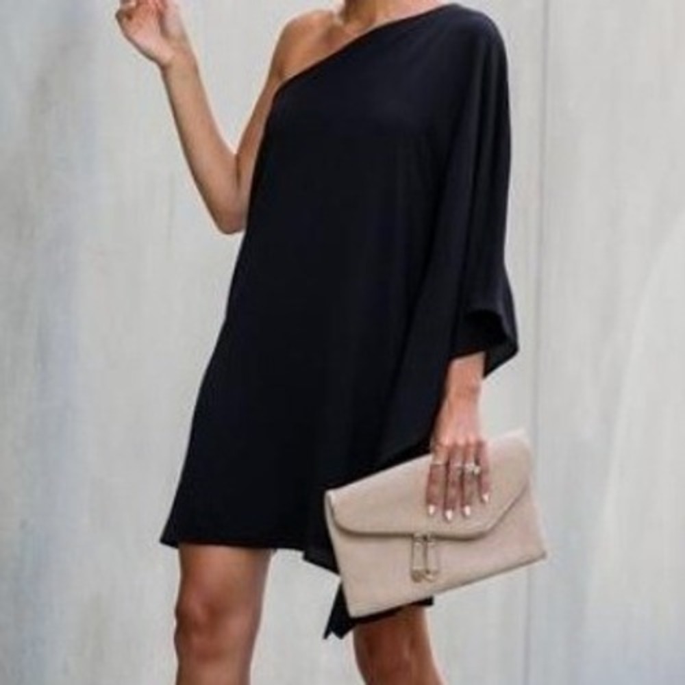 D215. One Shoulder Dress‎